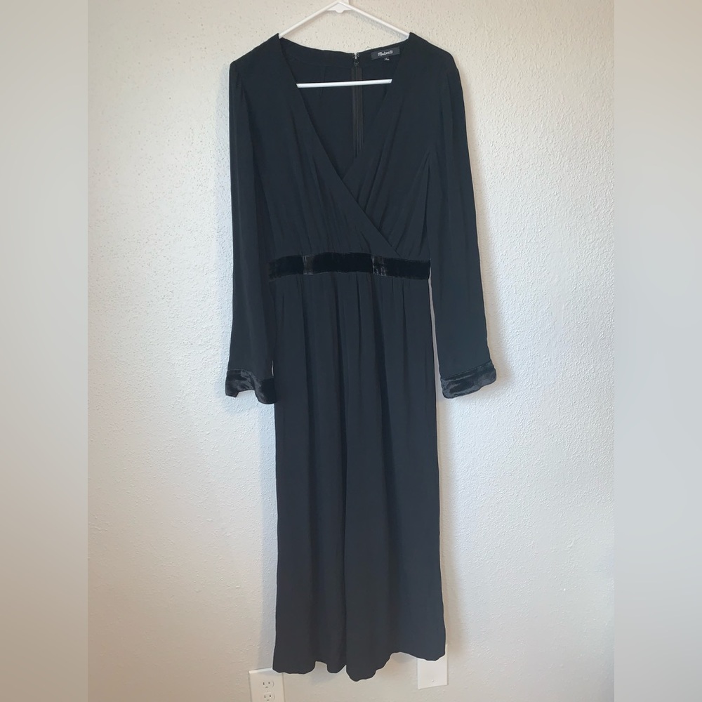 Madewell Black Velvet-Trimmed Jumpsuit Size 6 - Picture 4 of 12